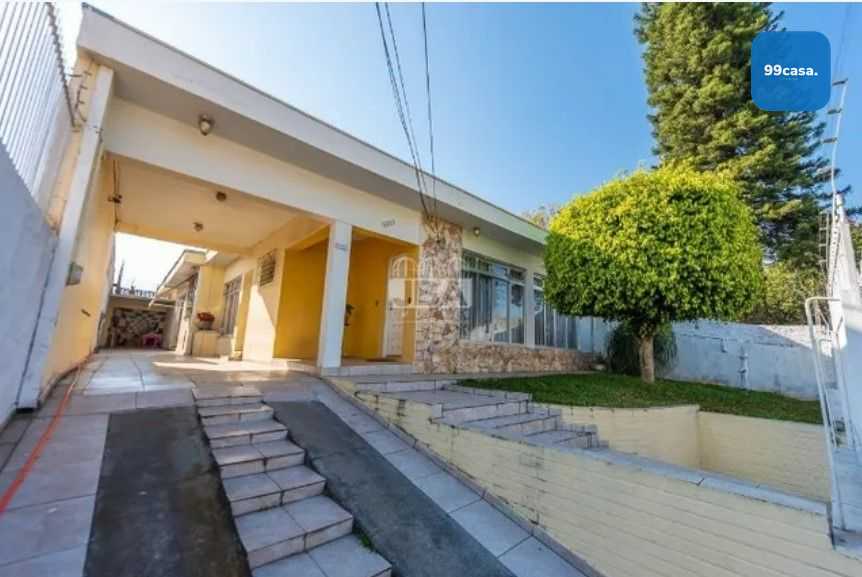 Casa espaçosa à venda no Parolin com 4 quartos, edícula e vaga...