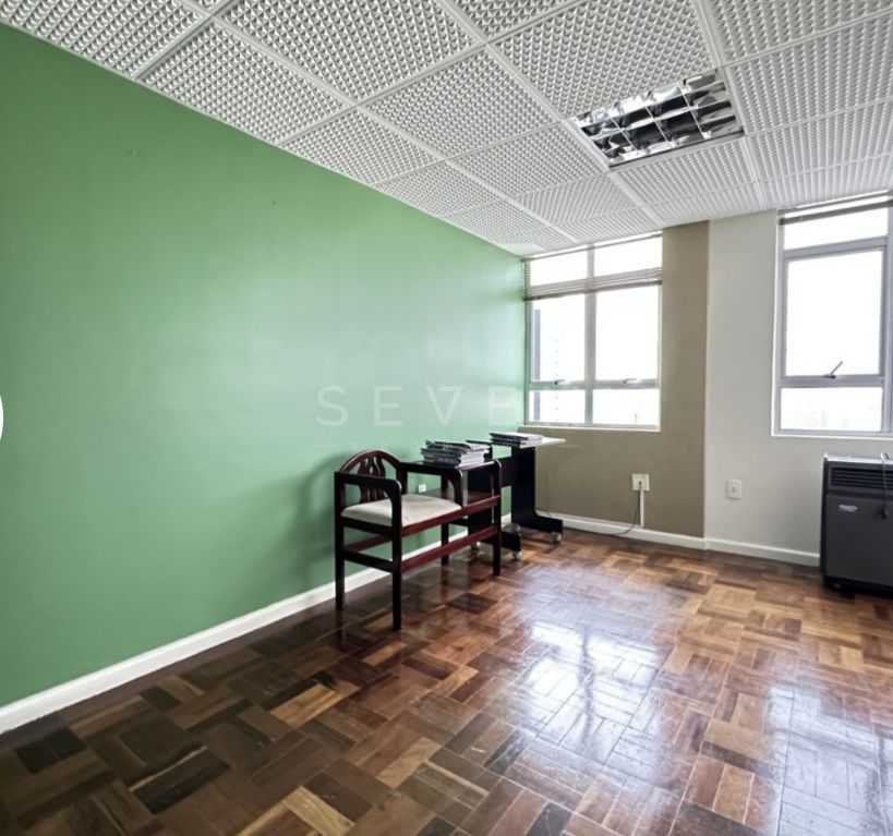 Espaço Comercial no Coração de Curitiba  Endereço Estratégico ...