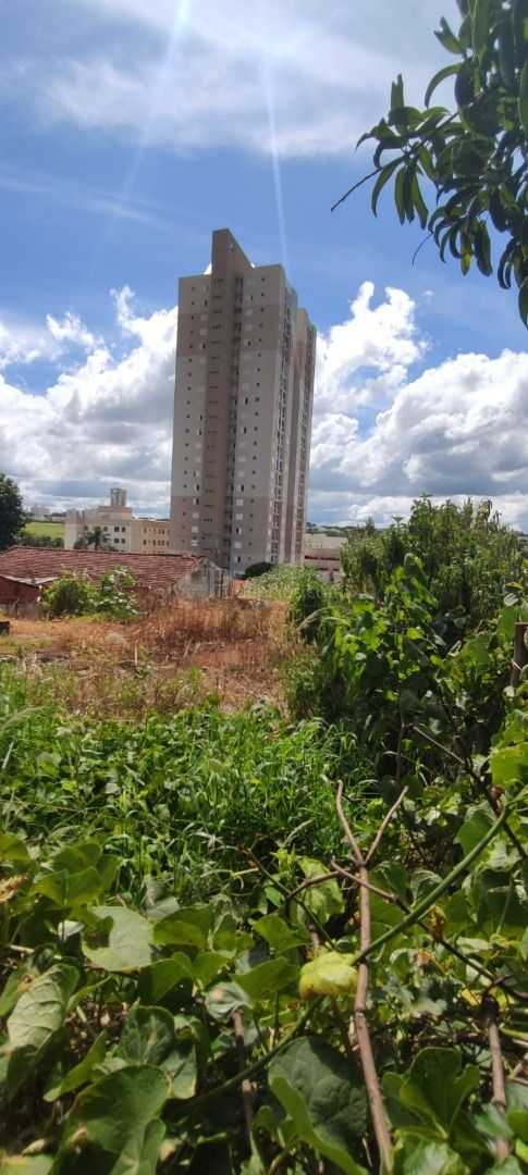 Terreno à Venda na Vila Marumby, Maringá PR  504 m  em Localiz...