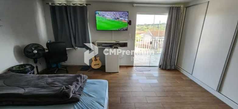 Sobrado em Piraquara  4 Quartos, Área Gourmet e 4 Vagas