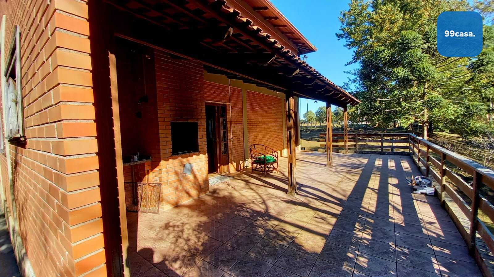 Chácara com  30000 m², com uma lida casa de 250 m²,  em Tijuca...
