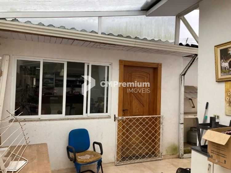 Casa à Venda com 4 Quartos, Edícula Completa e Ampla Área em T...