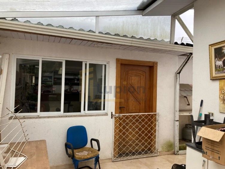 Casa à Venda com 4 Quartos, Edícula Completa e Ampla Área em T...