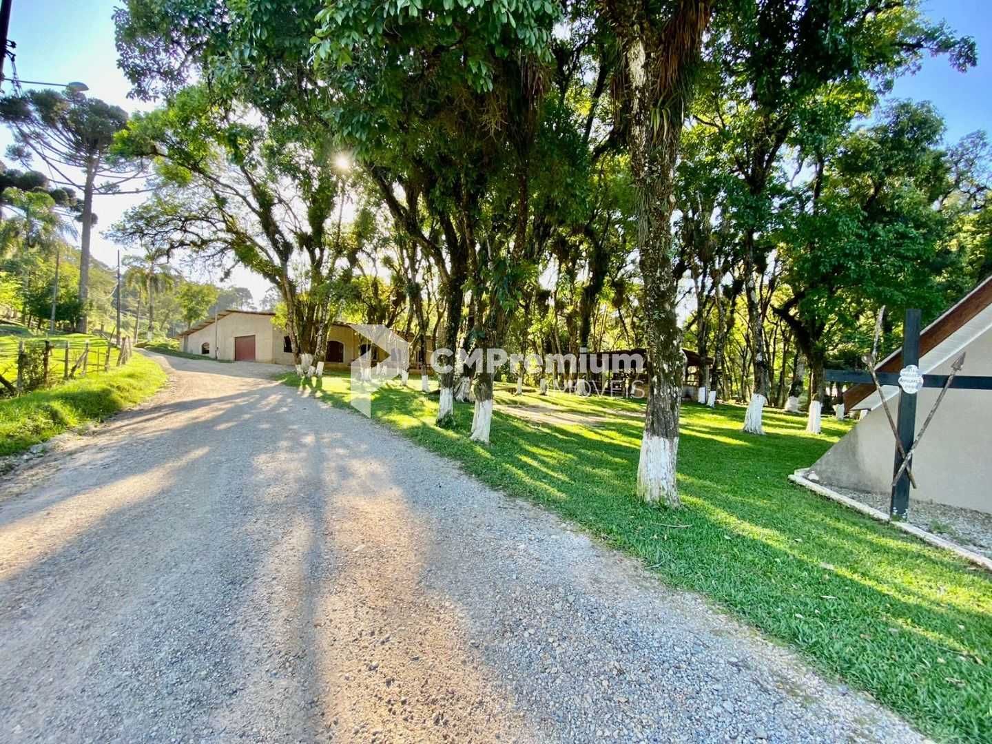 Chácara de 44.000 m  Próxima a Curitiba  Casa Sede, Área Gour...