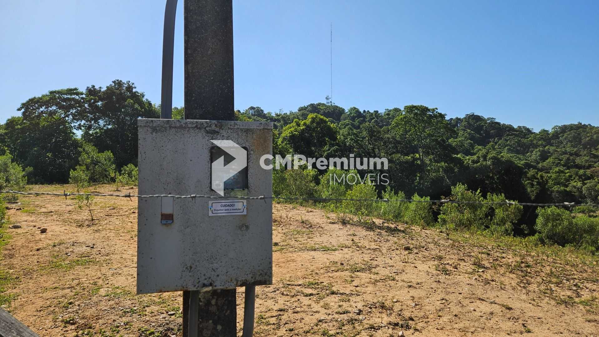 Terreno de 4.361m  com córrego e vista incrível  Refúgio na na...