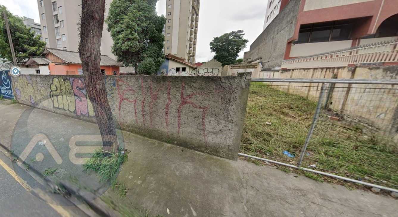 Terreno Privilegiado no Bacacheri  Zoneamento ZR4 e Vista Pano...