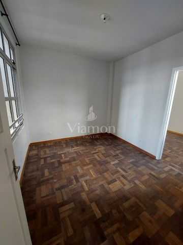 Oportunidade Única  Salas Comerciais no 11° Andar no Centro de...