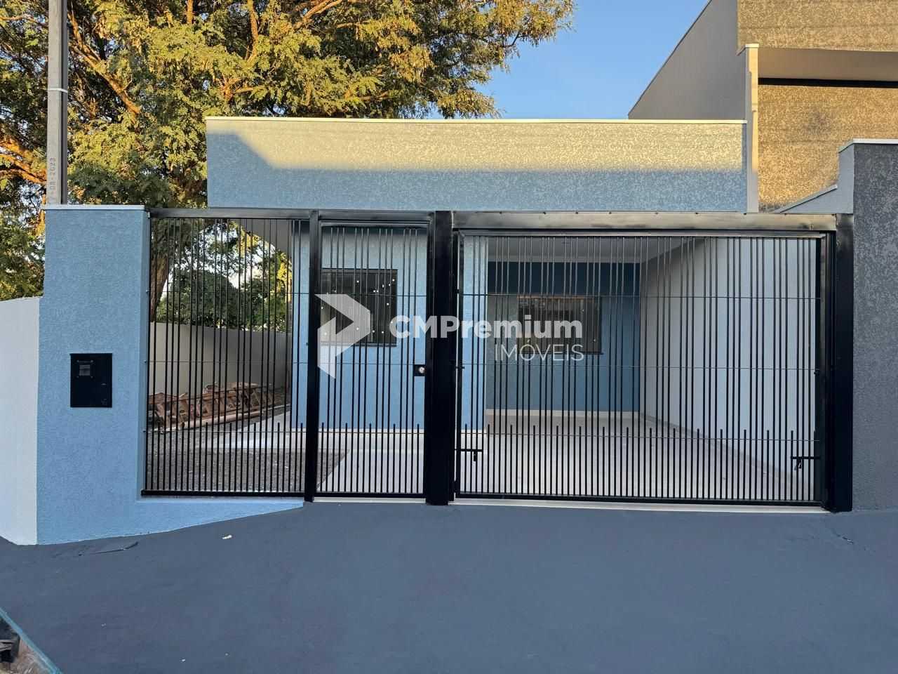 Casa à Venda no Jardim Tropical - 2 Dormitórios, Garagem e Loc...