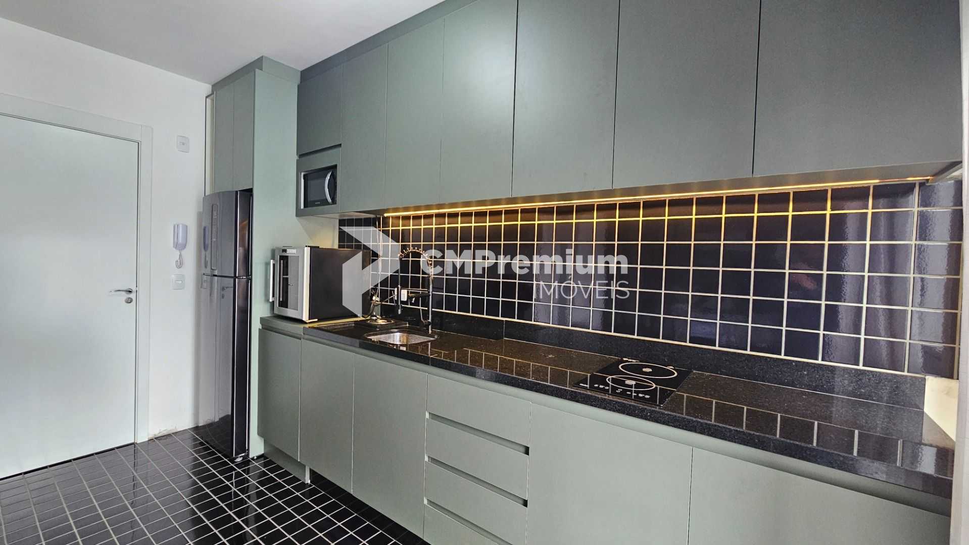 Studio novo e mobiliado de 25m  próximo à Unicuritiba e PUC