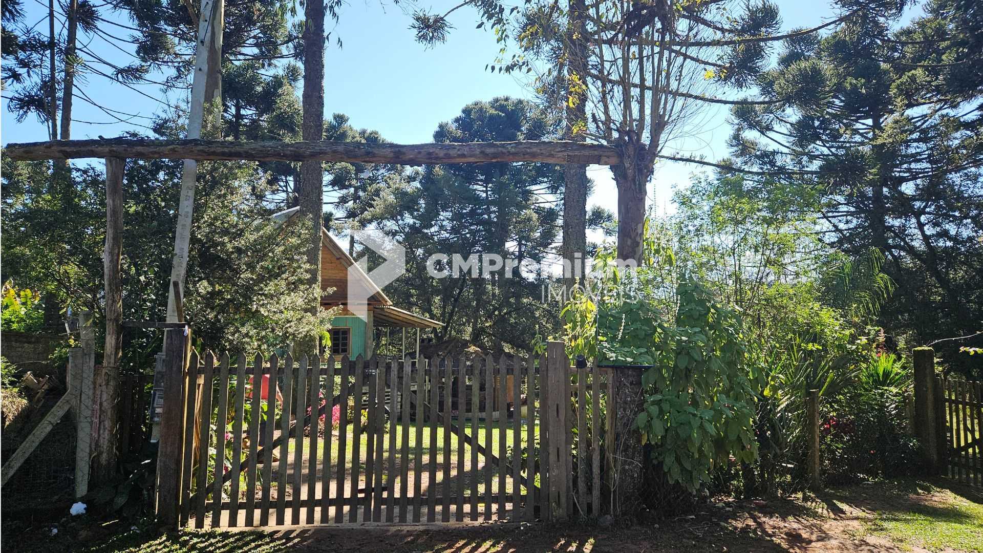 Refúgio à beira do Rio Maurício  Propriedade de 3.700 m  em M...