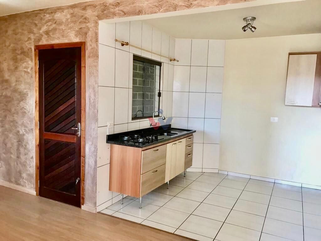 Casa em Condomínio com Espaço Privativo  2 Dormitórios em Arau...