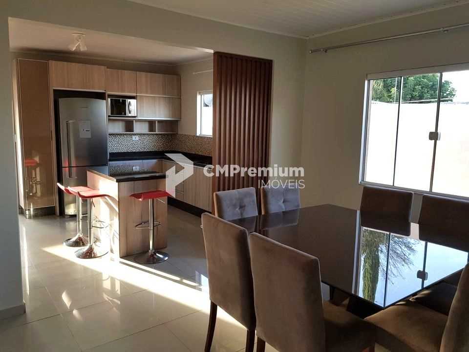 Casa térrea à venda na Lapa-PR  3 quartos, suíte, área gourmet...