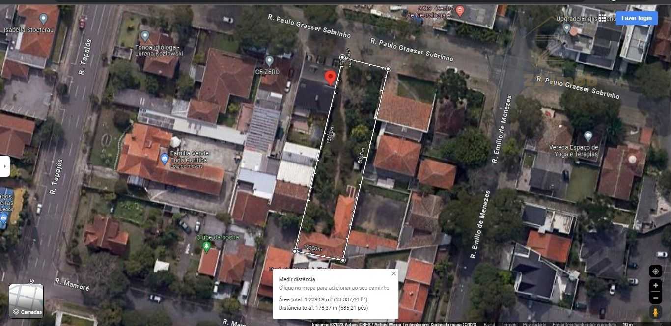 Oportunidade Única  Terreno com Alto Potencial em Curitiba  Ba...