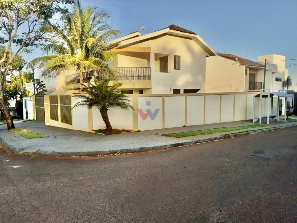 Oportunidade Única  2 Sobrados em um Mesmo Terreno  Conforto, ...