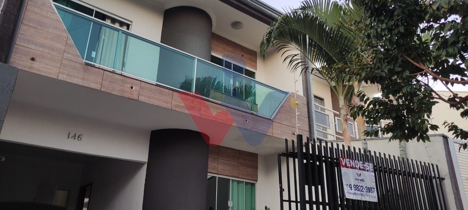 Lindo Sobrado 4 Dormitórios em Jardim Santa Alice  Próximo à A...