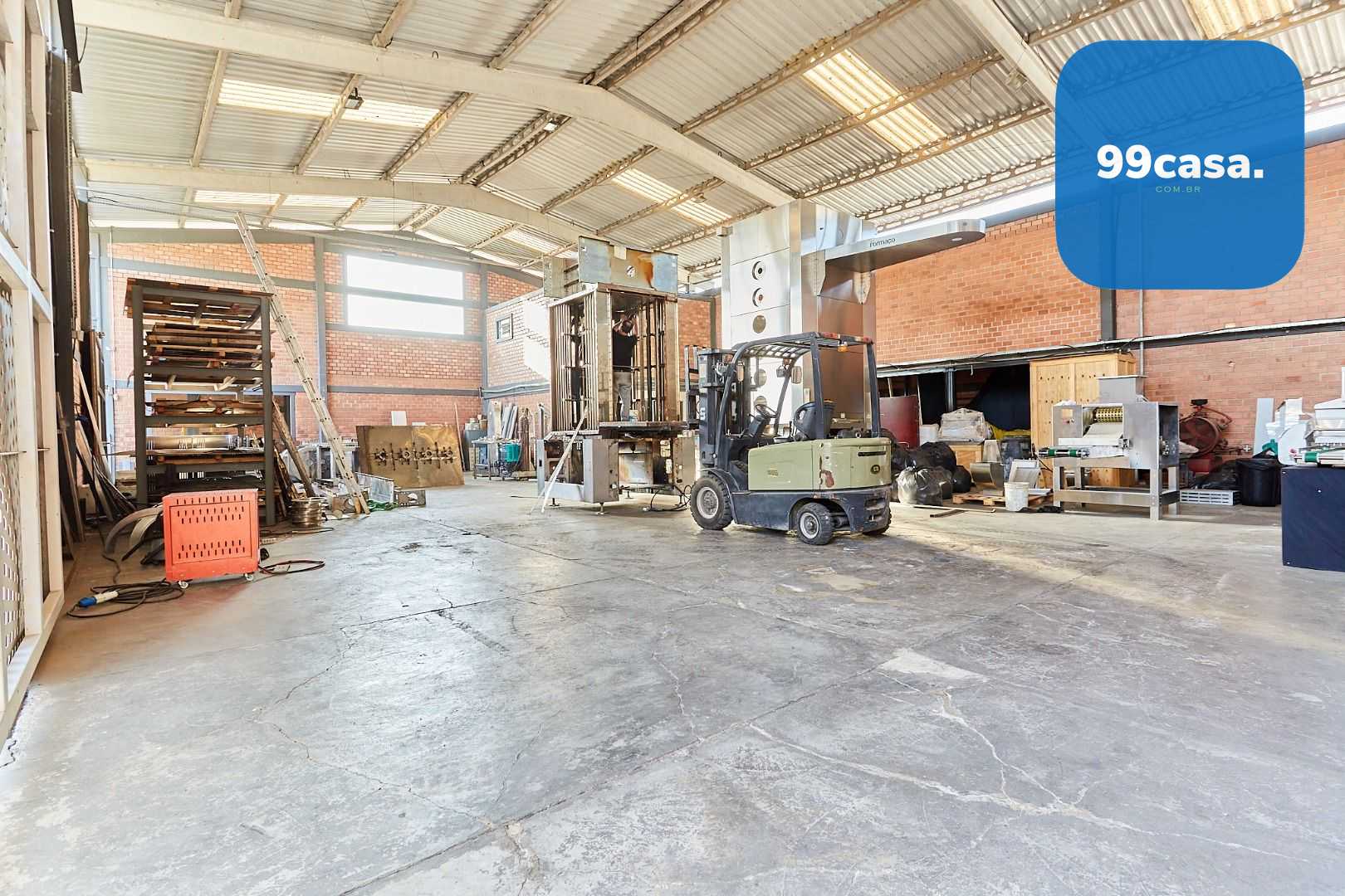 Barracão 500m  em Terreno de Esquina | Localização Estratégica...