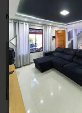 Sobrado Semi Novo 165m  com 3 Quartos, Suíte e Edícula Próx. a...