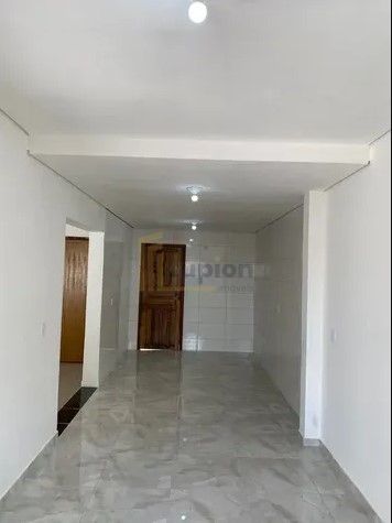 Lindo Sobrado 3 Quartos à Venda no Condomínio Tropical II  Faz...