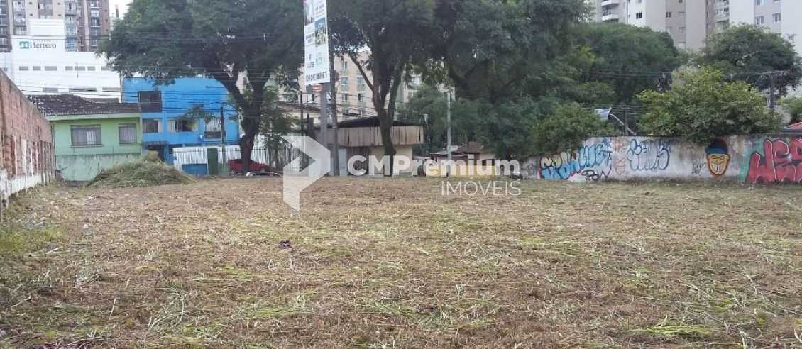 Terreno 880m  no Bairro Portão  Próximo ao Shopping Palladium