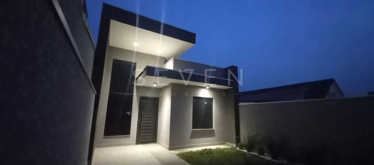 Casa Nova e Moderna à Venda no Bairro Gralha Azul  Próxima ao ...