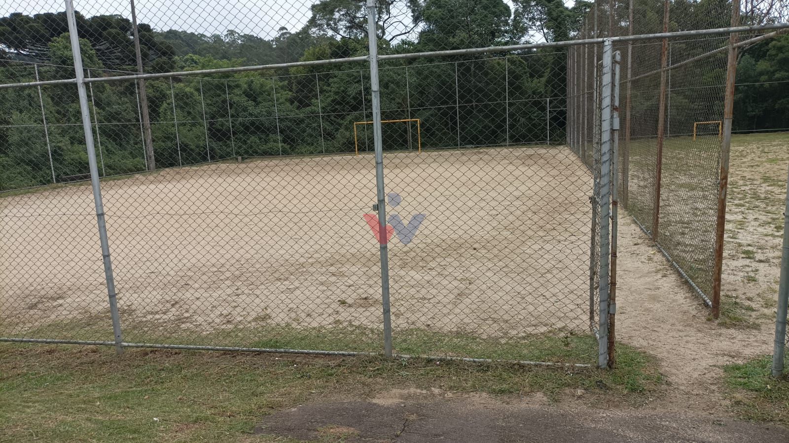 Terreno em Condomínio Fechado no Bairro Cachoeira  Construa o ...