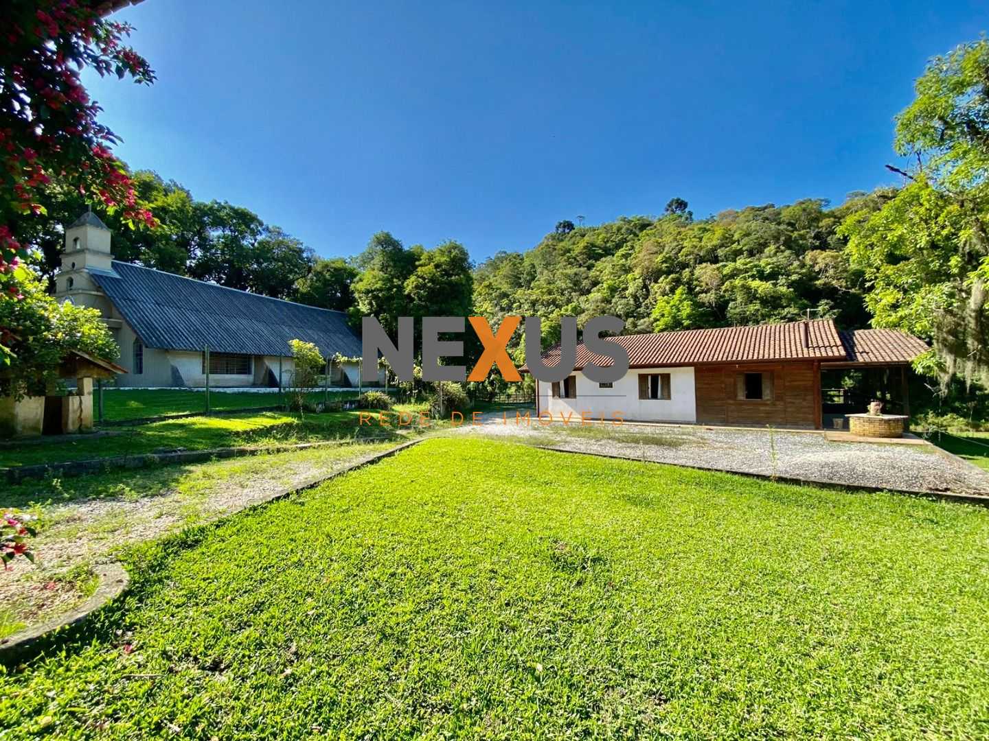 Chácara de 44.000 m² Próxima a Curitiba, Casa Sede, Área Gourm...