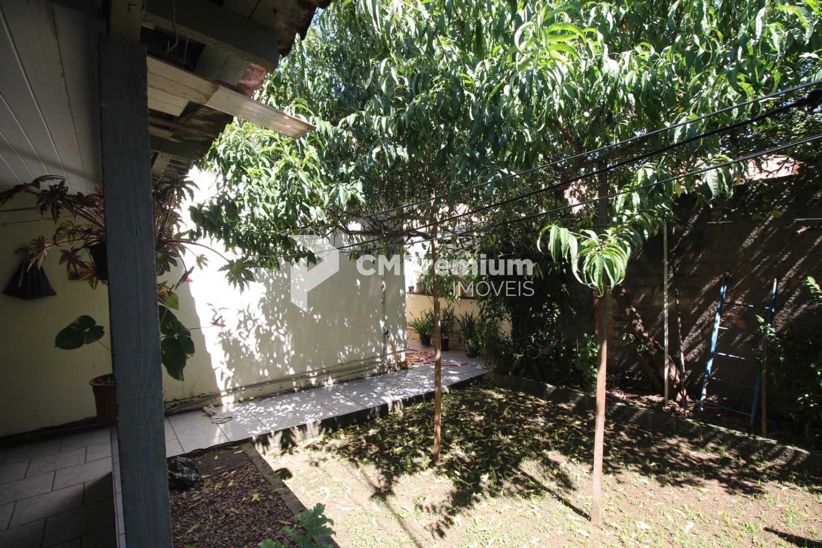 Espaçosa Casa à Venda no Jardim Centauro, Uberaba  Conforto e ...