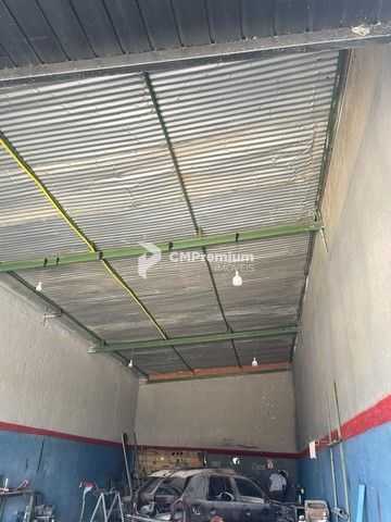 Oportunidade  Barracão 90m  à Venda no Bairro Nações  Fazenda ...