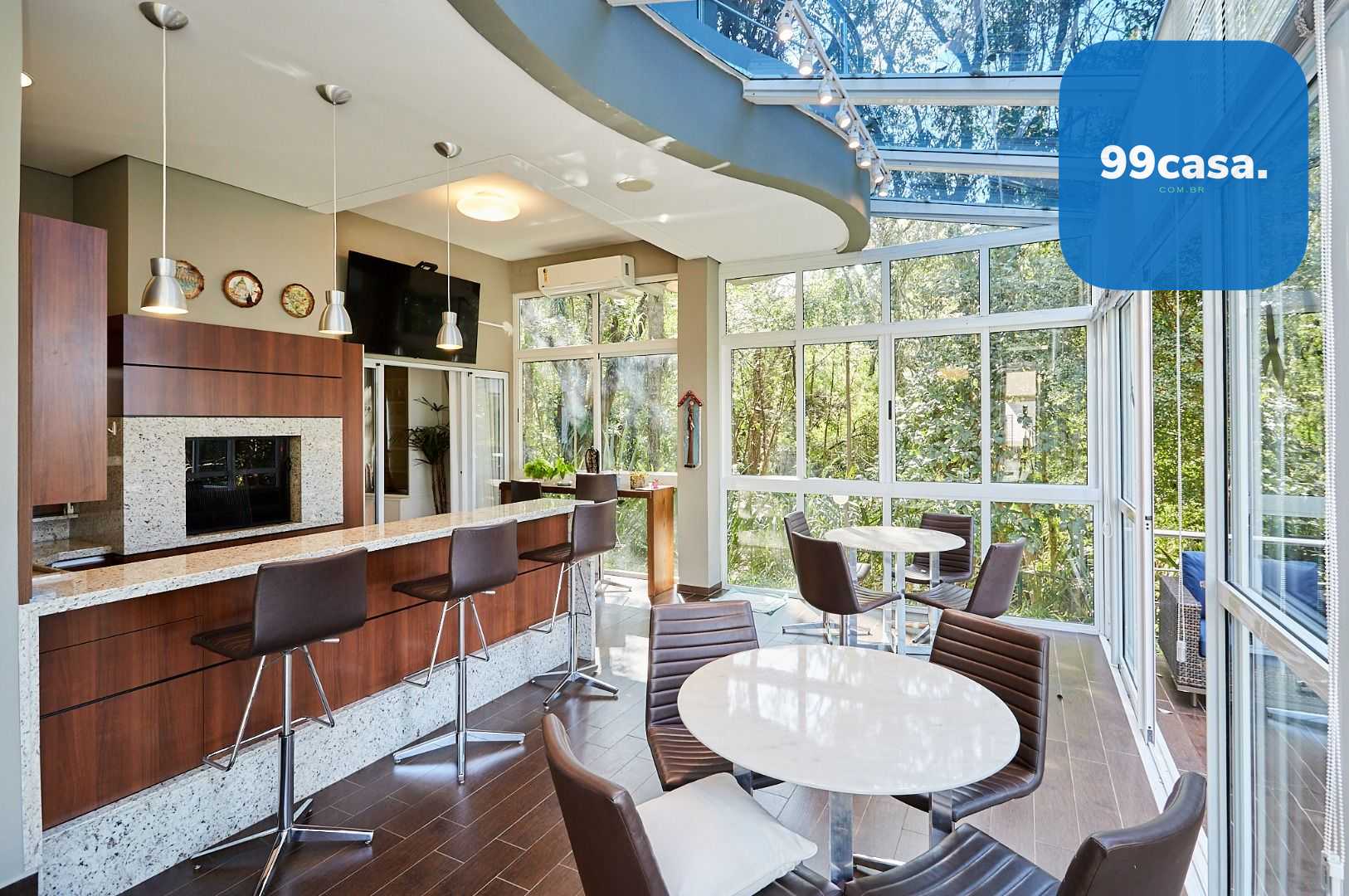 Residência de Alto Padrão no Campo Comprido  Exclusividade e N...