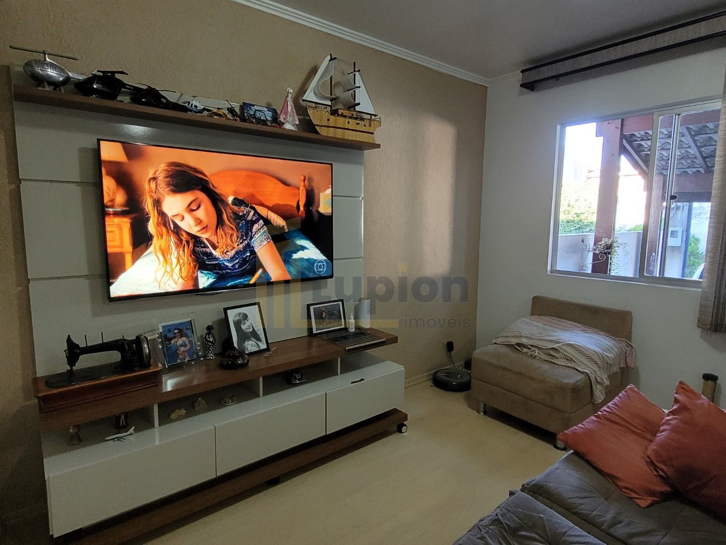 Sobrado com 3 dormitórios à venda,86.00 m , santa cândida, CUR...