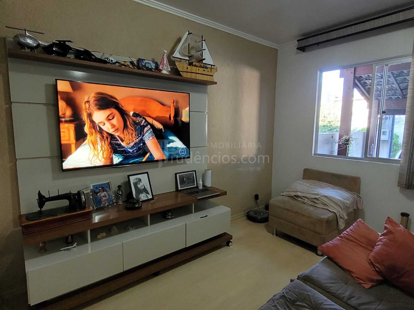 Sobrado com 3 dormitórios à venda,86.00 m , santa cândida, CUR...