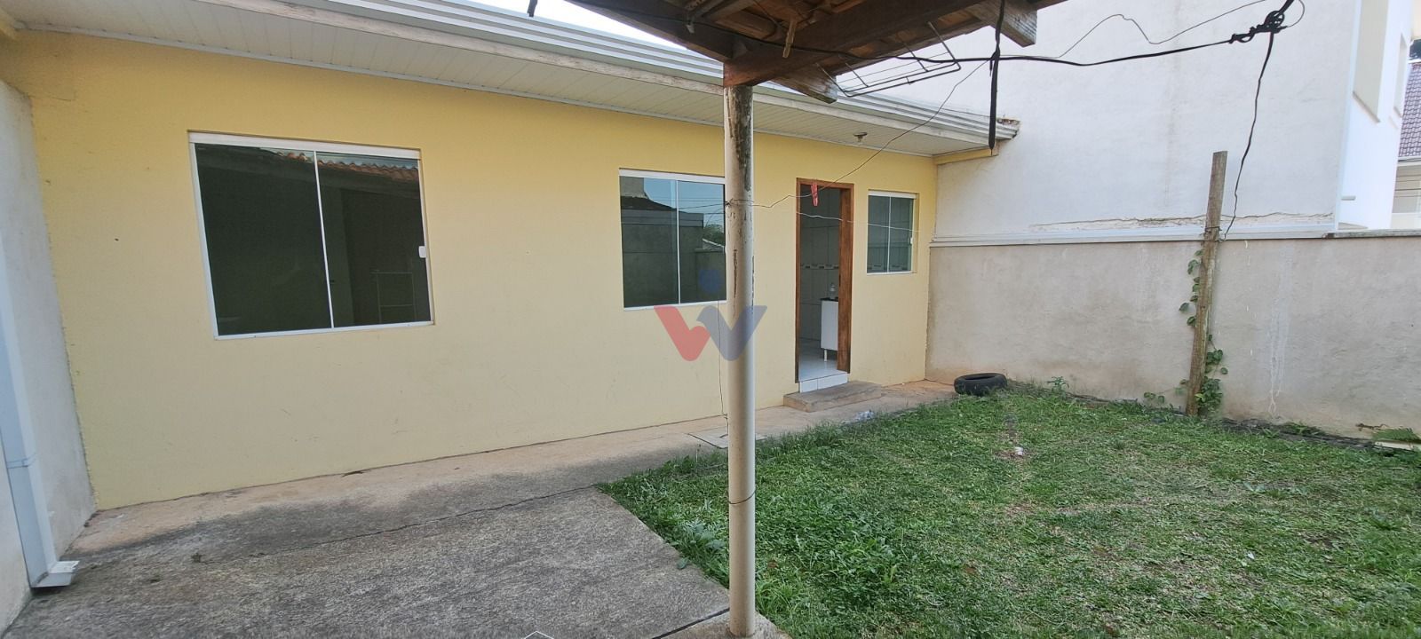 Casa Térrea em Condomínio Fechado no Cachoeira  Garibaldi das ...