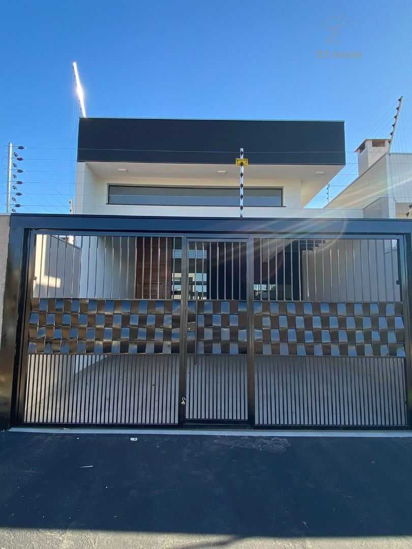 Espaçosa Casa de 3 Dormitórios à Venda no Jardim Três Lagoas  ...