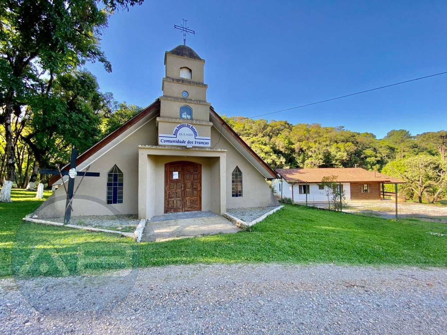 Chácara de 44.000 m  Próxima a Curitiba  Casa Sede, Área Gour...