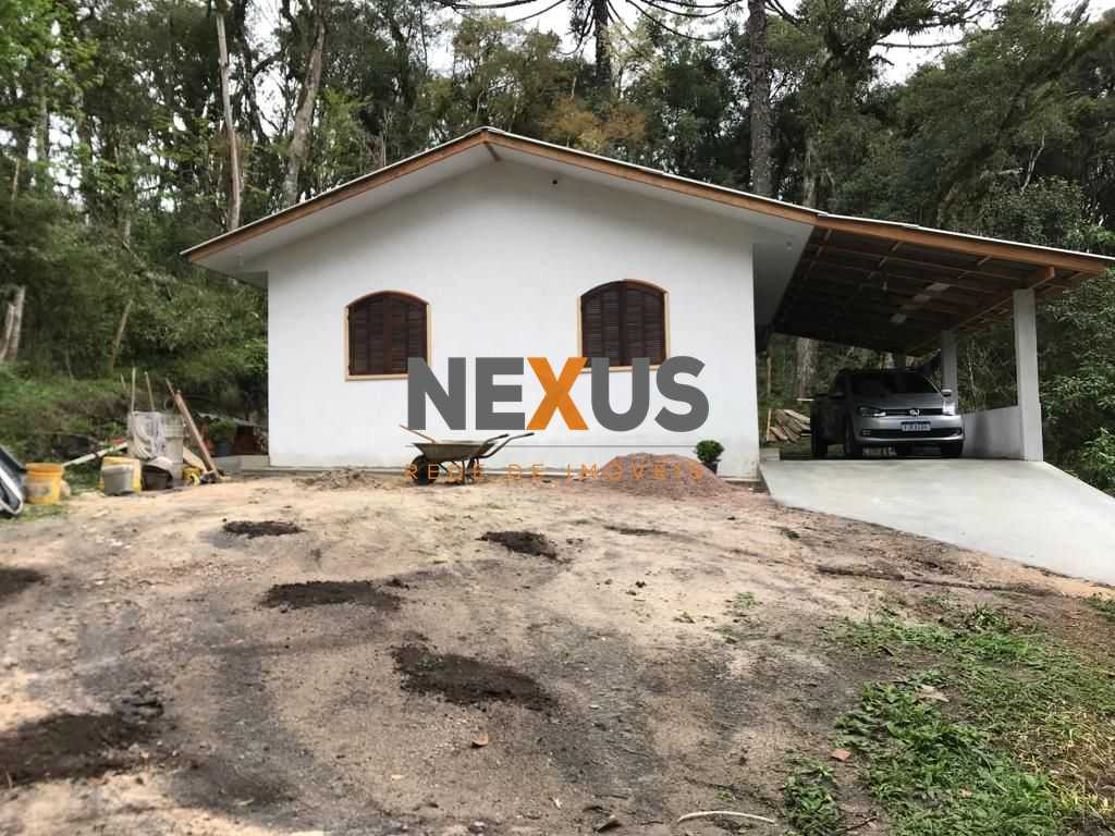 Ótima Casa em Agudos do Sul com Terreno de 2.000 m  e Nascente...