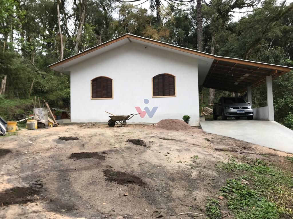 Ótima Casa em Agudos do Sul com Terreno de 2.000 m  e Nascente...