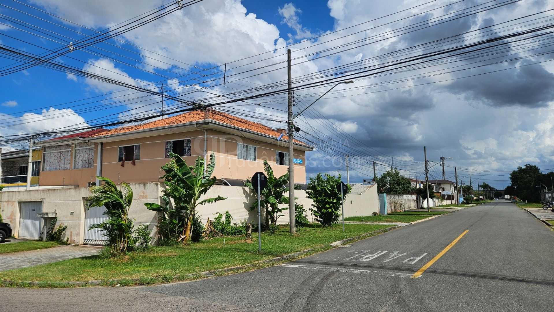 Sobrado 340m   residência, sala comercial e 3 quitinetes indep...