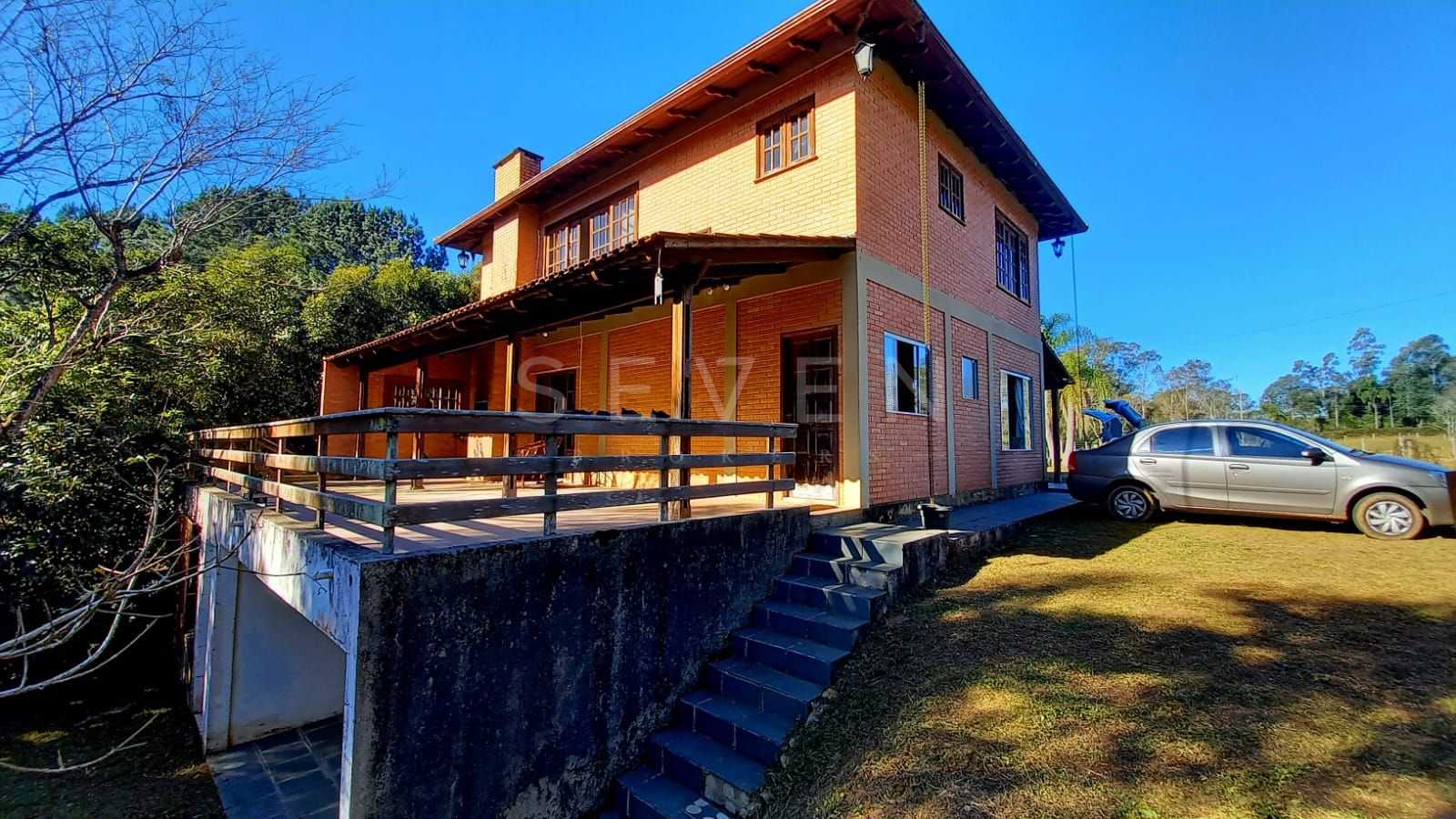 Chácara dos Ambrósios  60.000 m  de Natureza e Conforto em Tij...