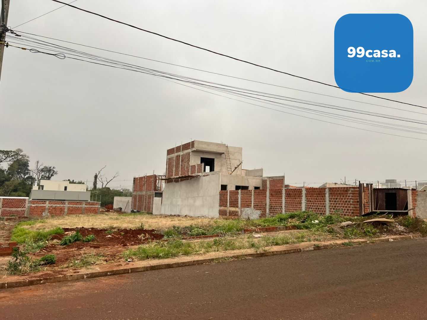 Terreno amplo à venda no Jardim Paulista III  Maringá PR, pron...