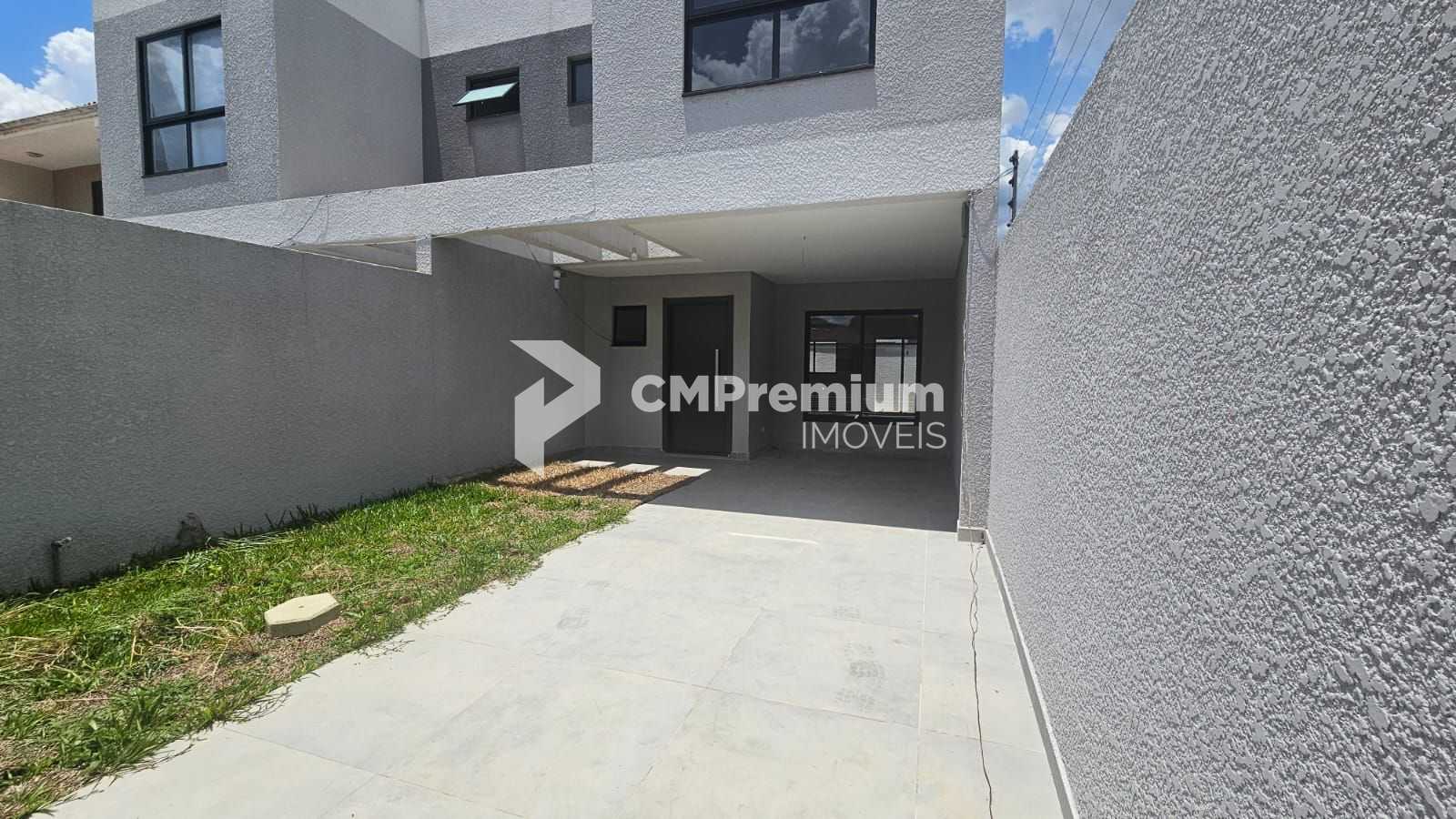 Lindo Sobrado à Venda no Boqueirão  Conforto e Localização Pri...