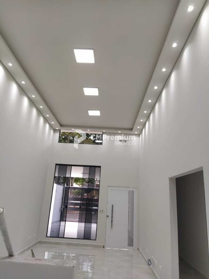 Casa de Alto Padrão com Pé Direito Duplo e Suíte no Jardim Alv...