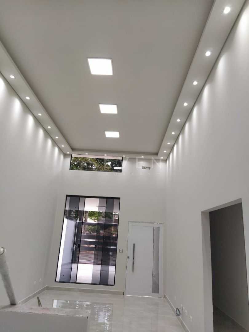 Casa de Alto Padrão com Pé Direito Duplo e Suíte no Jardim Alv...