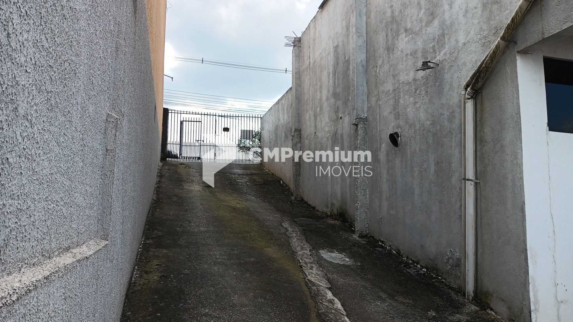 Oportunidade Única em Araucária  Imóvel Versátil para Renda ou...