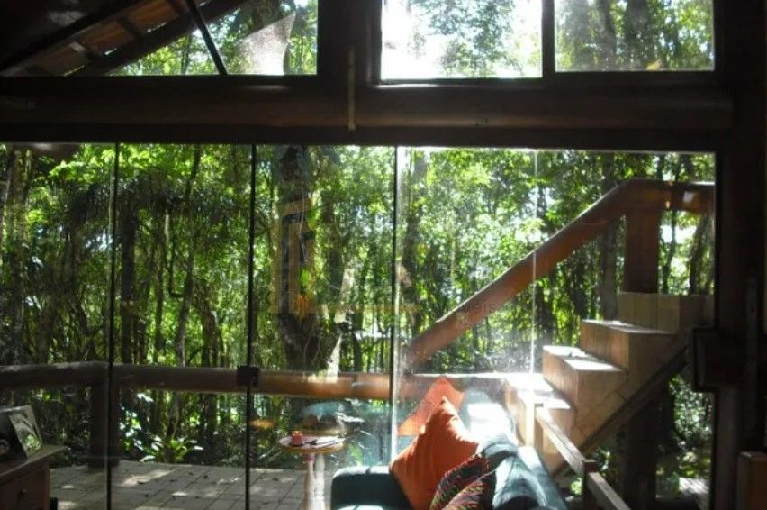 Casa de Alto Padrão em Condomínio Fechado  Quatro Barras PR