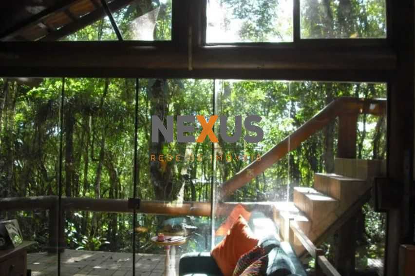 Casa de Alto Padrão em Condomínio Fechado  Quatro Barras PR