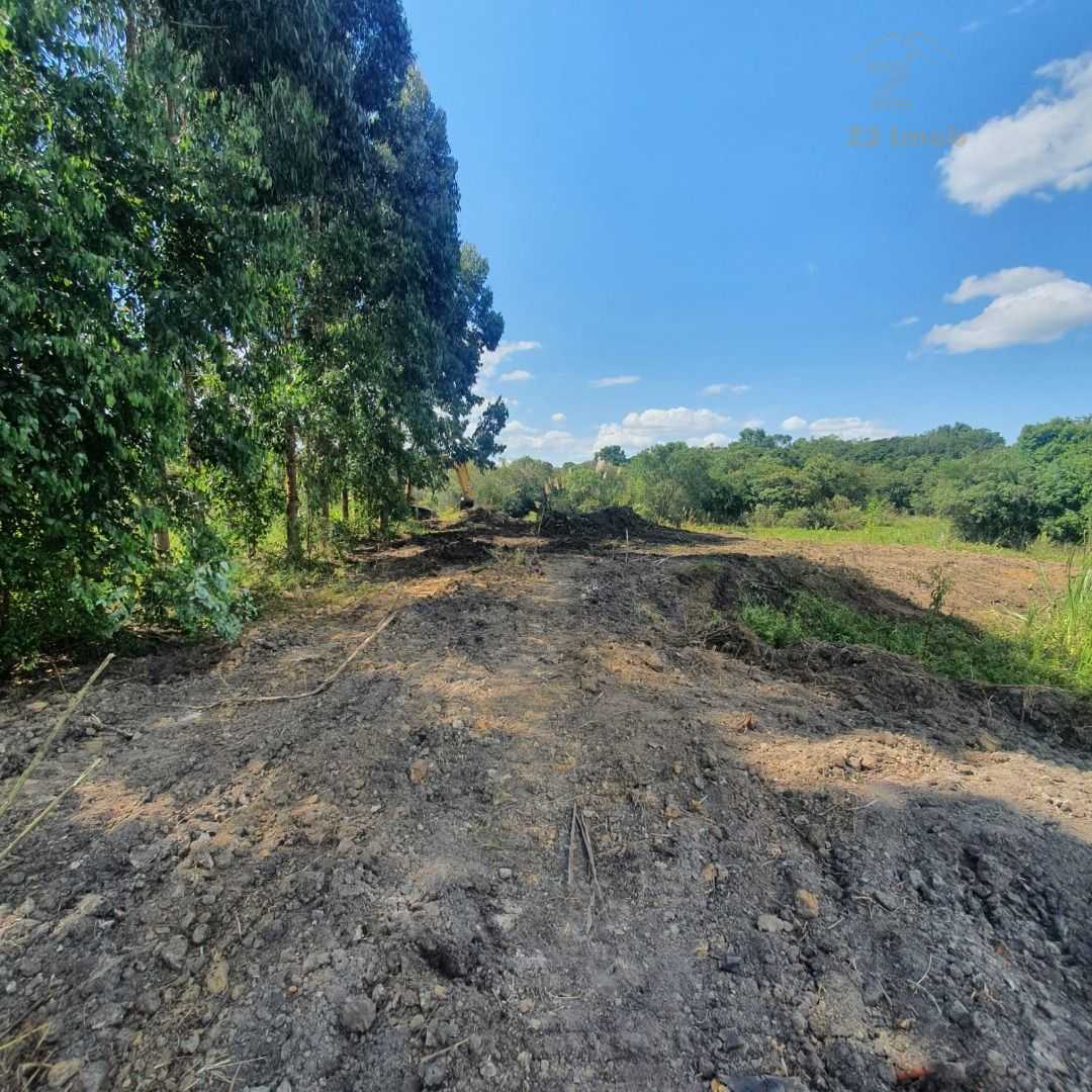 Chácara em Fazenda Rio Grande PR  7.900 m  com rio, rancho e á...