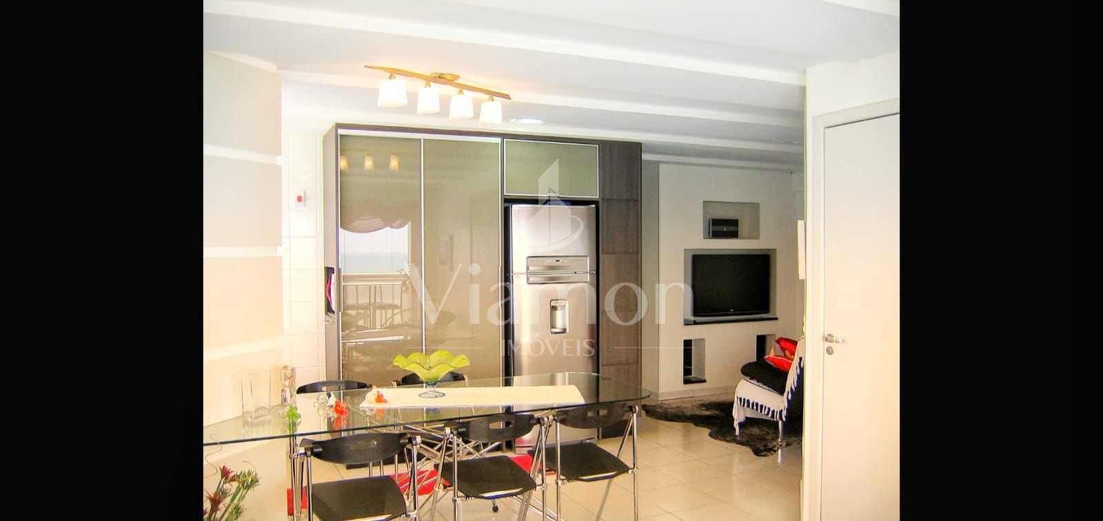 Apartamento Alto Padrão Frente Mar no Centro  2 Dorms, Varanda...