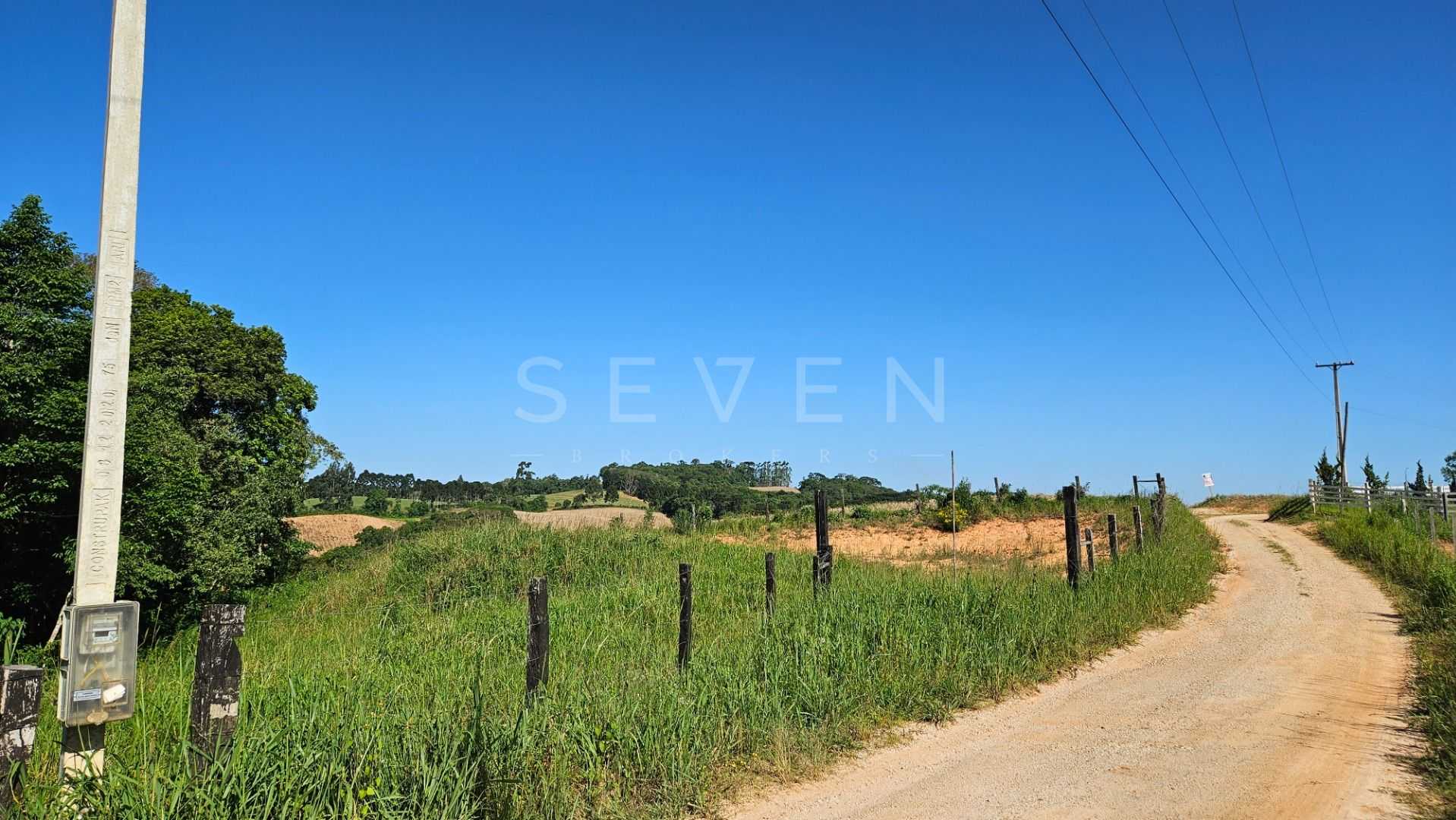 Refúgio de 4.397 m  em Contenda  Terreno com Vista e Natureza