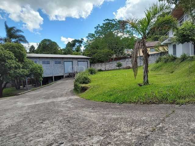 Oportunidade Única  Barracão   Sobrado à Venda na Estrada da R...