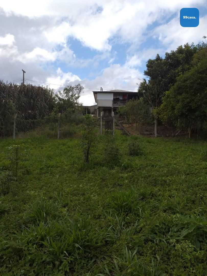 Chácara em Área Rural: 1.512 m² de Tranquilidade e Natureza